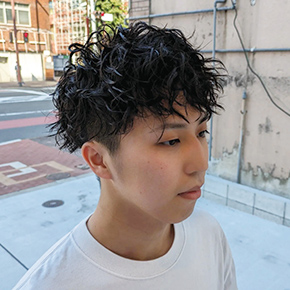 男性ヘアモデル